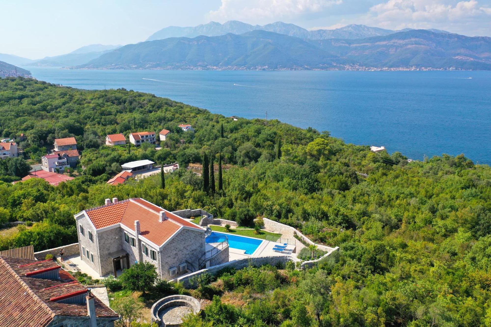 Villa Vista Azzurra Тиват Экстерьер фото