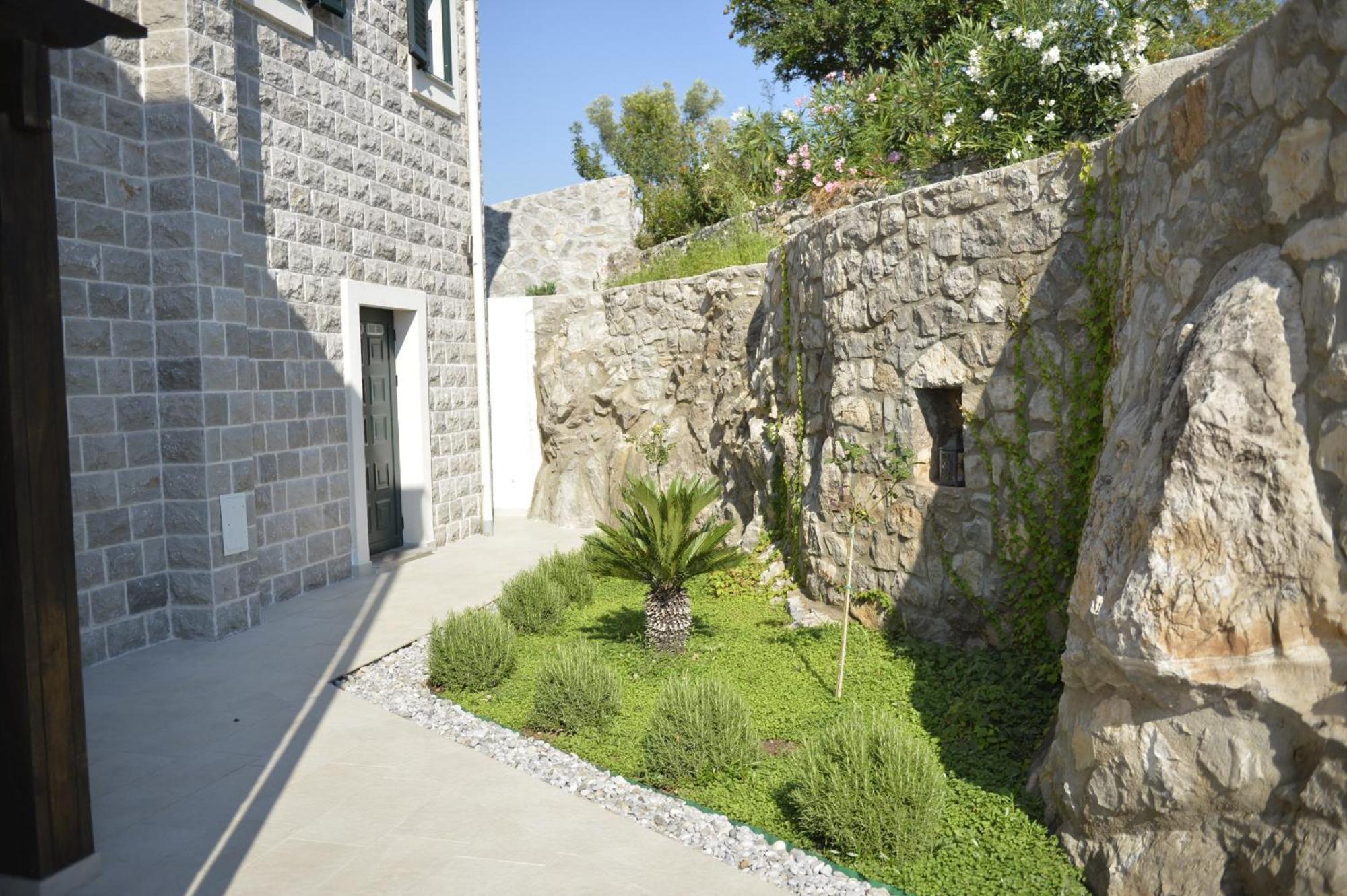 Villa Vista Azzurra Тиват Экстерьер фото